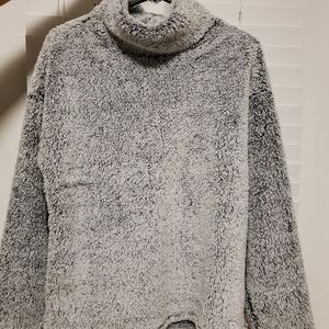 Women's Soft Sherpa 32° Heat 32° Cool Sweater.